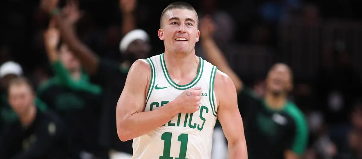 波士顿凯尔特人打破NBA历史上单赛季三分球命中数的纪录