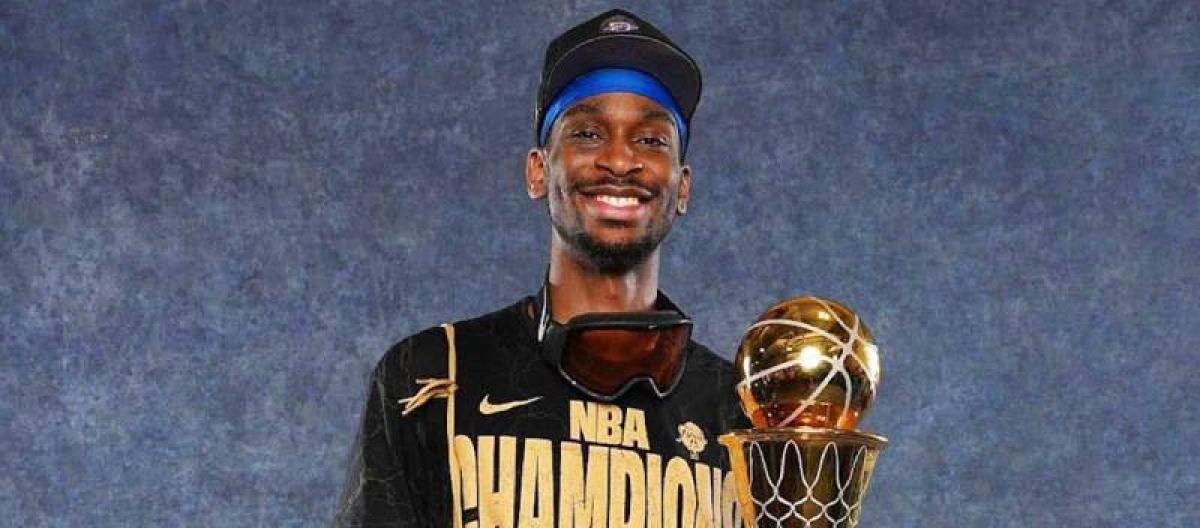 谢伊·吉尔杰斯-亚历山大荣膺NBA总决赛MVP