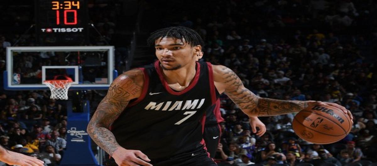 热火82-69击败马刺 凯勒尔·韦尔领衔防守压制对手