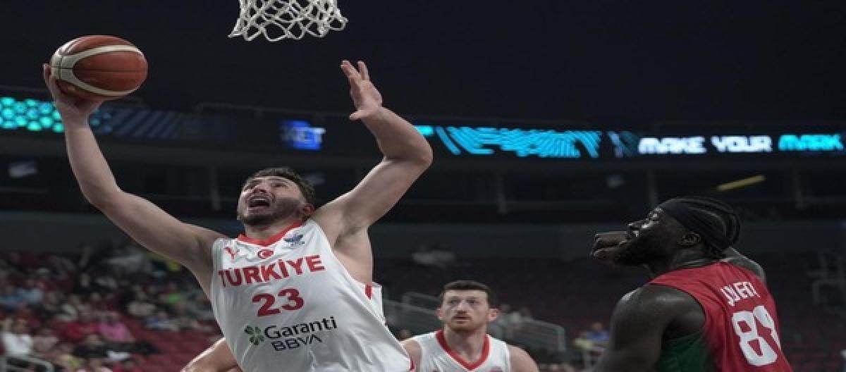 Türkiye defeated Portugal 95-54 and Alperungon was named the man of the match