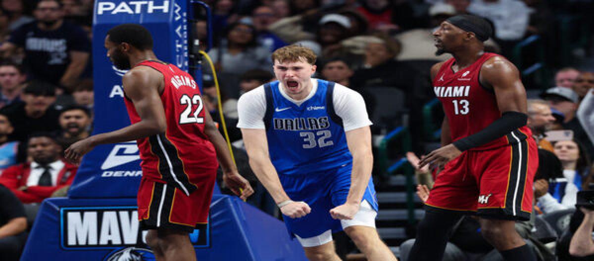 Flagg scored 22 points as the Mavericks defeated the Heat 118-108.