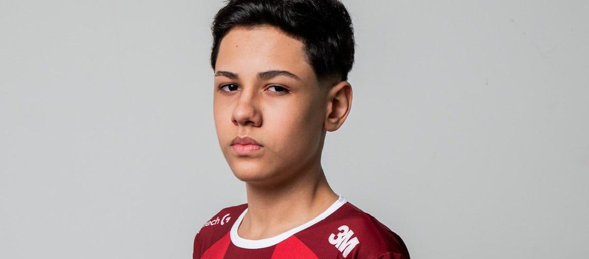 CS2：HLTV TOP 9选手KSCERATO提名gtw为明日之星，提醒他多警惕巴西电竞环境。