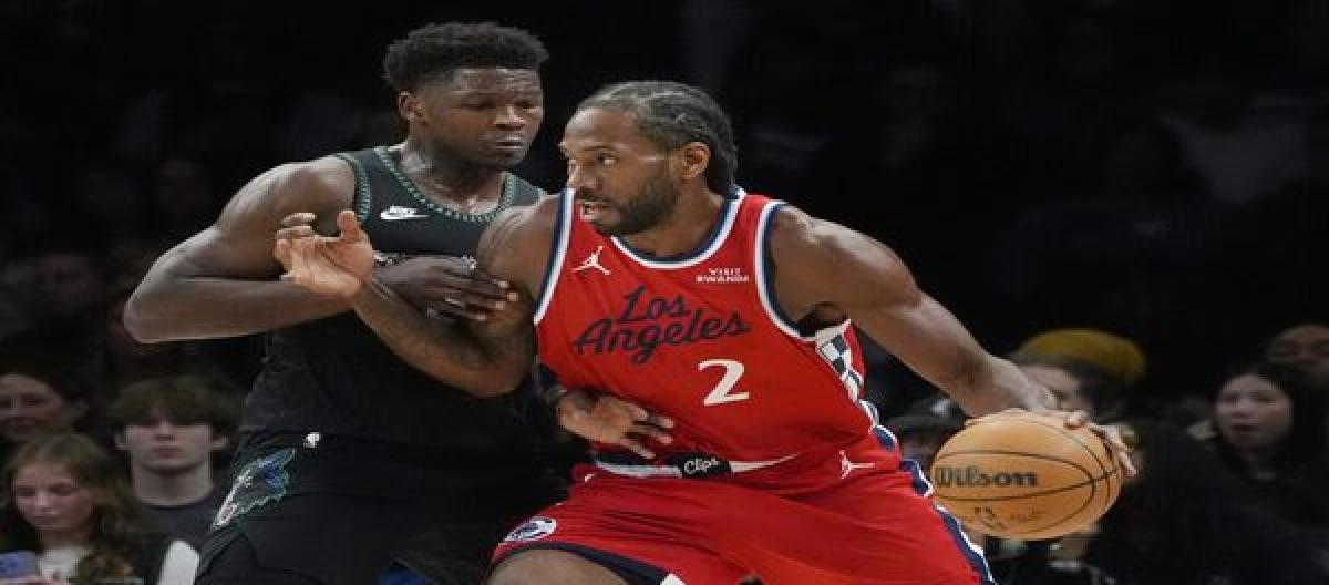 Leonard scored a game-high 41 points as the Clippers cruised to a 115-96 victory over the Timberwolves.