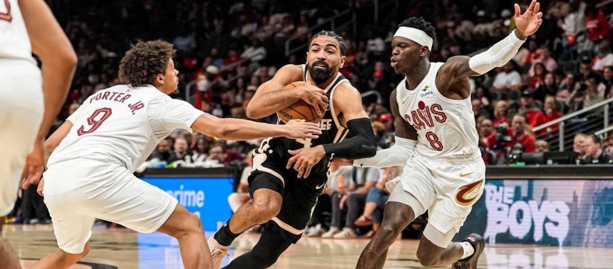 NBA – CJ McCollum scores 29 points as Atlanta Hawks defeat Cleveland Cavaliers 124-102.