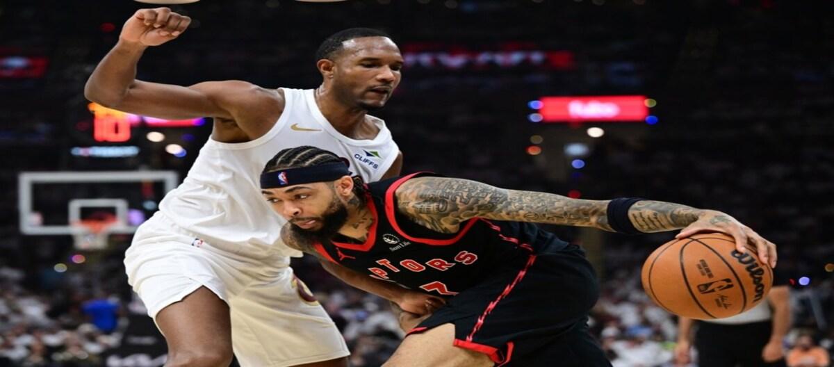 Ingram misses Game 7 with right heel injury, Raptors eliminated in first round.