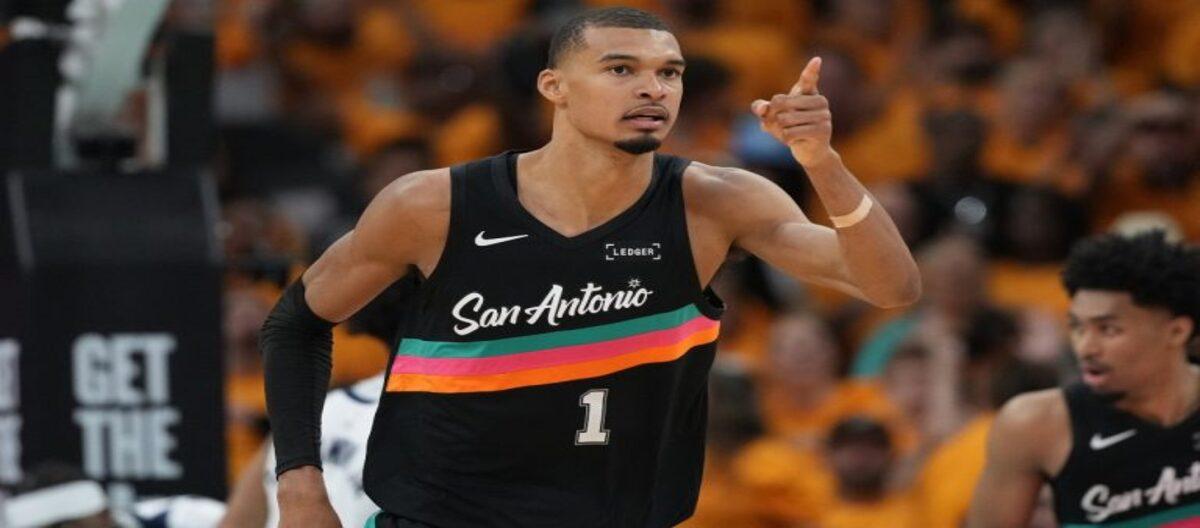单场12次盖帽 文班亚马刷新NBA季后赛纪录