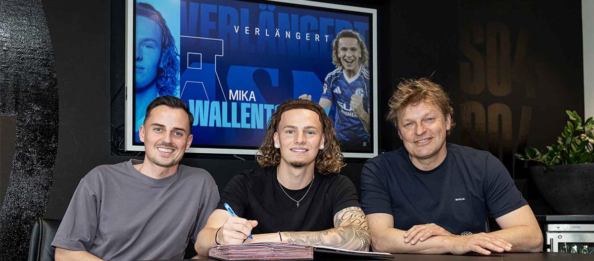 Schalke has extended the contract of 18-year-old Mika Varentowicz for four years, until June 2030.