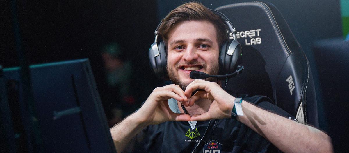 CS2: Degster discusses his reasons for leaving Spirit, citing low salary and the fact that other companies are willing to offer him five times the salary to poach him.