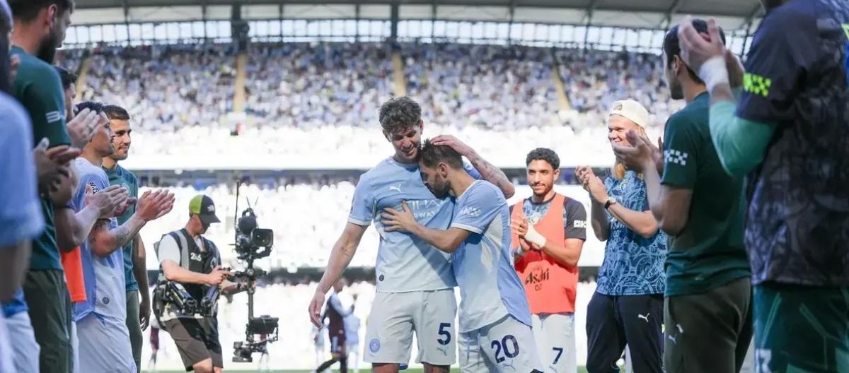Premier League – Watkins scores twice as Manchester City lose 1-2 to Aston Villa