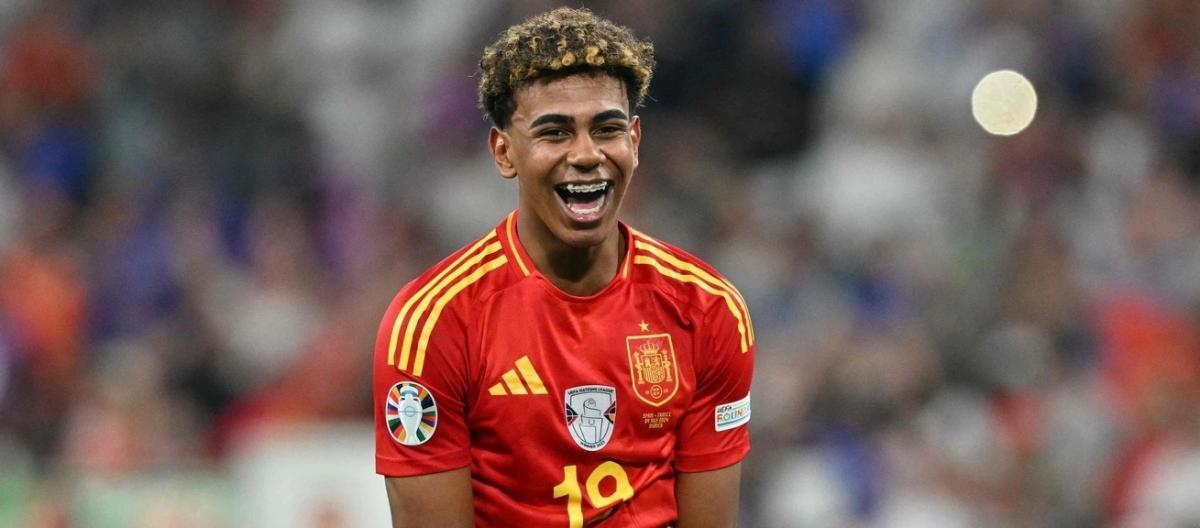 Spain is considered a favorite to win the World Cup, but Yamal doesn't believe it will bring any additional advantage.