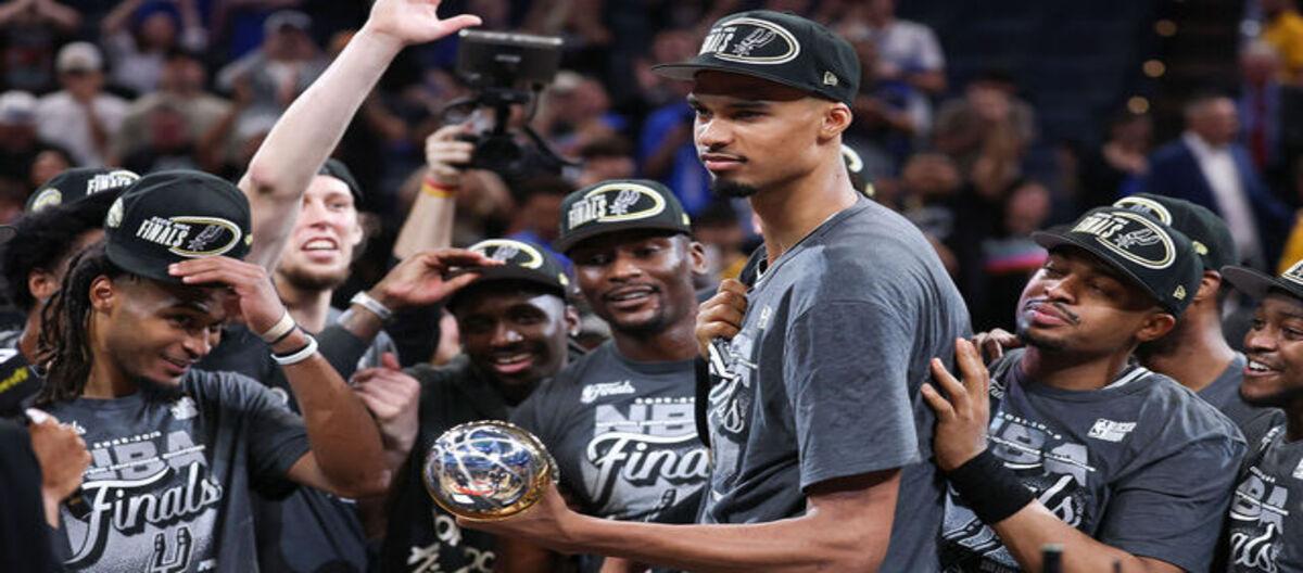 文班亚马荣获西决MVP 马刺晋级NBA总决赛