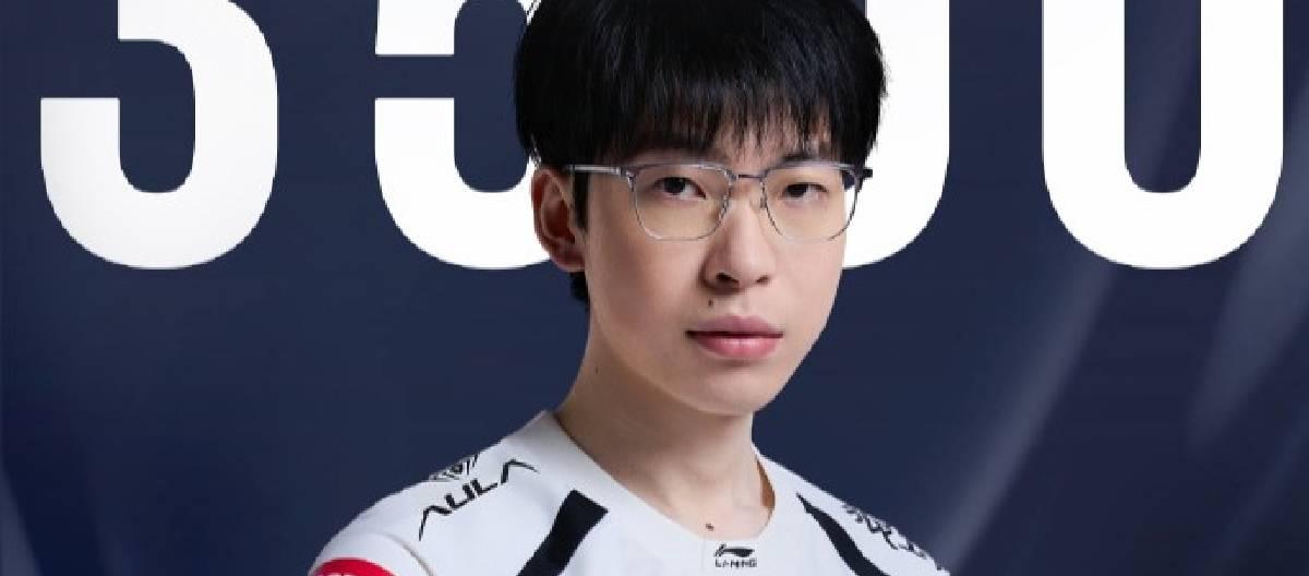 AL League of Legends player Hope reaches the milestone of 3500th assist in his professional career.