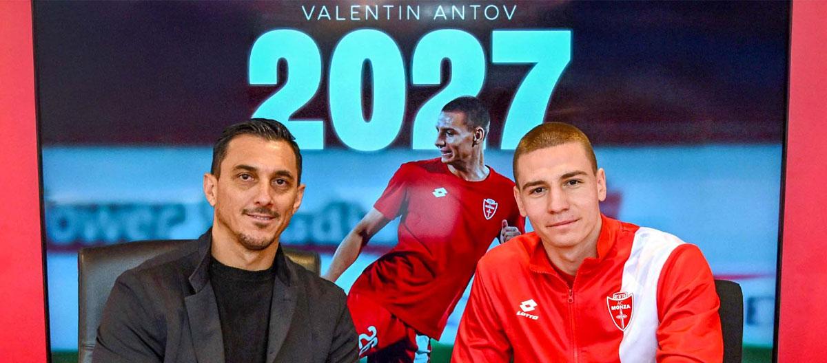 Monza triggered Bulgaria international defender Valentin Antov's  contract extension clause..