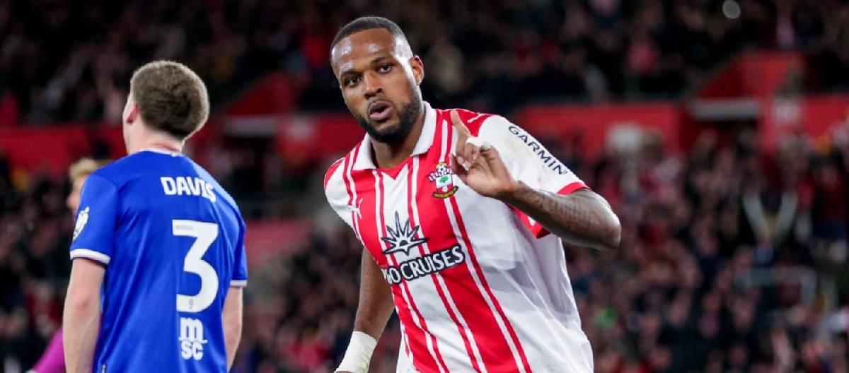 Kyle Larin has officially joined Southampton on a contract that runs until 2029.