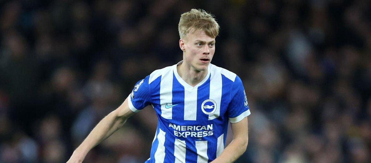 Tottenham Hotspur and Brighton have reached an agreement for the transfer of Netherlands international center-back Jan Paul van Hecke..