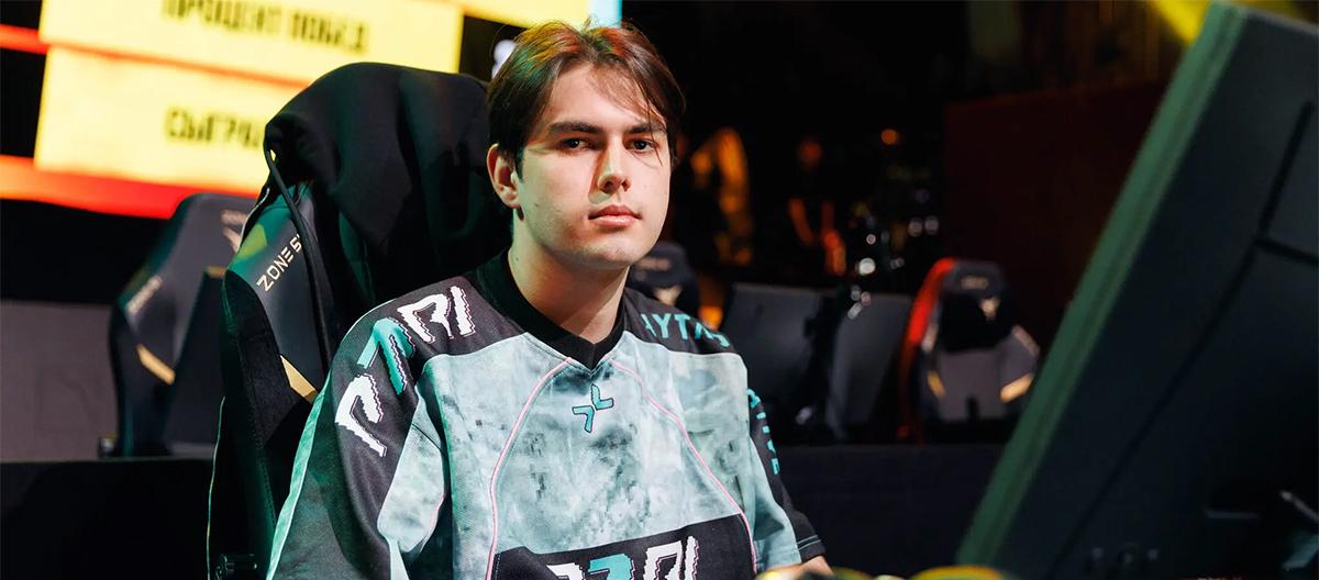 PARIVISION官方：BELCHONOKK被下放至替补席，其位置由Hobbit接替