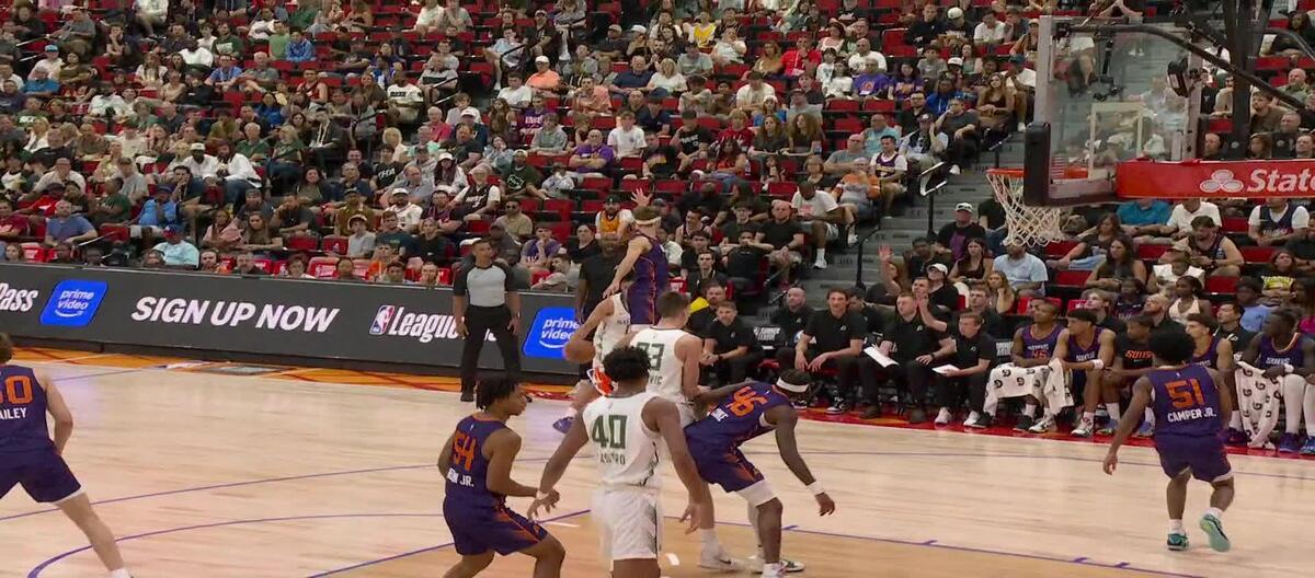 2026年NBA夏联：马鲁阿奇砍21+10 太阳以95-88逆转胜雄鹿