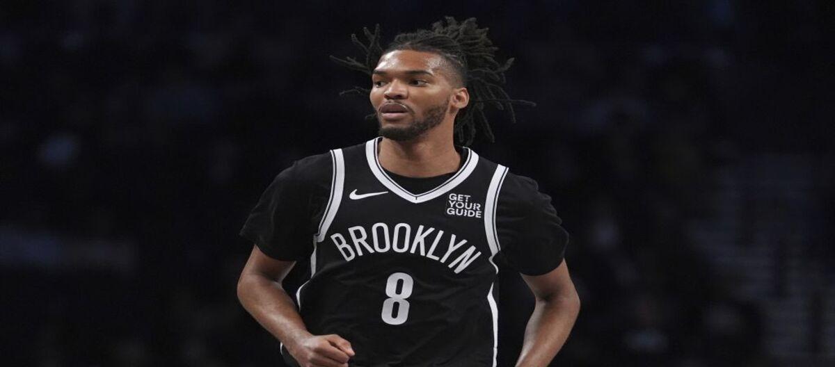 The Lakers have officially signed Ziyar Williams to a one-year, $3 million contract.