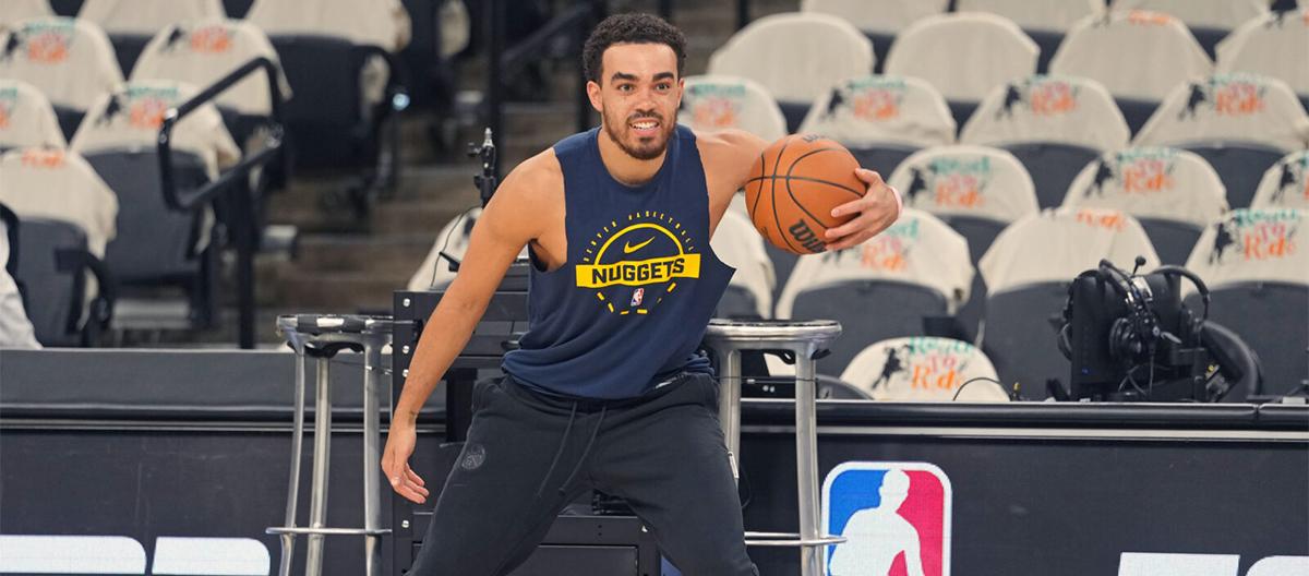 Jones will remain with the Nuggets for one year and $3.88 million, continuing to serve as a substitute in the new season.
