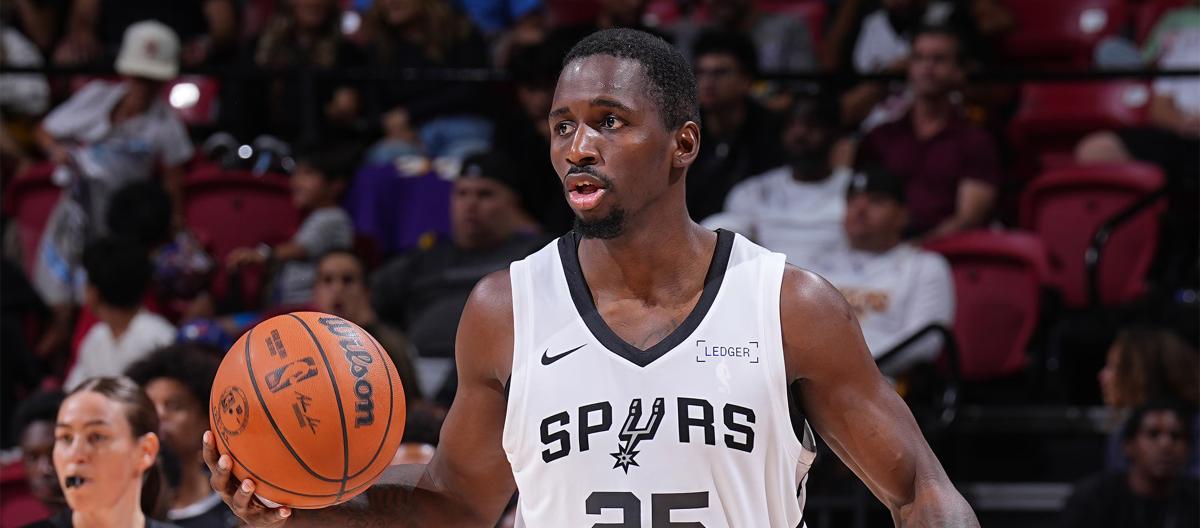 Official: The Spurs have re-signed Jones Garcia to a two-way contract.