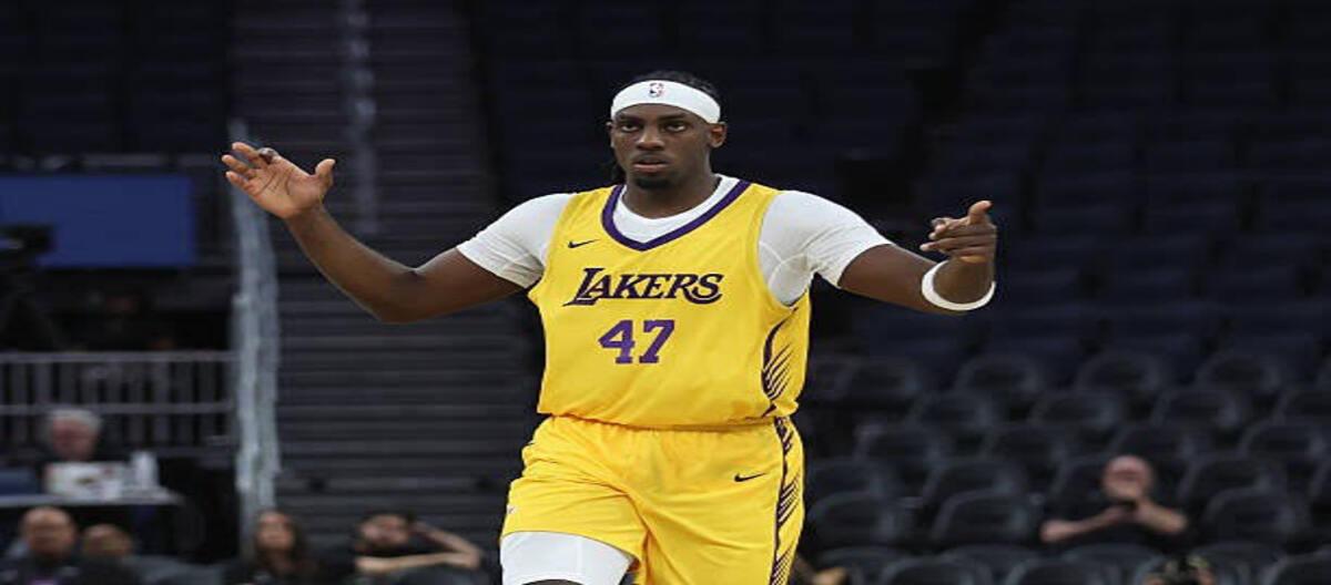湖人签下卡鲁玛 双向合同开启NBA征程