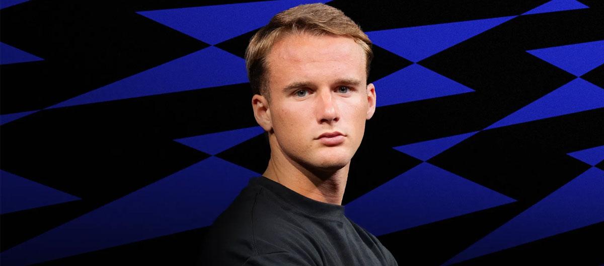 Inter Milan officially announce the signing of Lazio's young Venezuela international left wing-back Alessandro Milani..