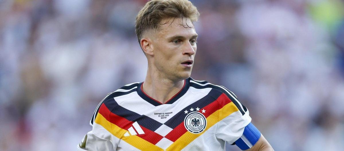 Lothar Matthäus believes Kimmich can perform better in the mid lane.