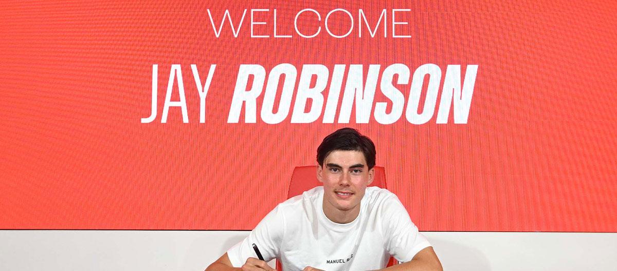 Young Southampton forward Jay Robinson officially joins Monza on-loan..