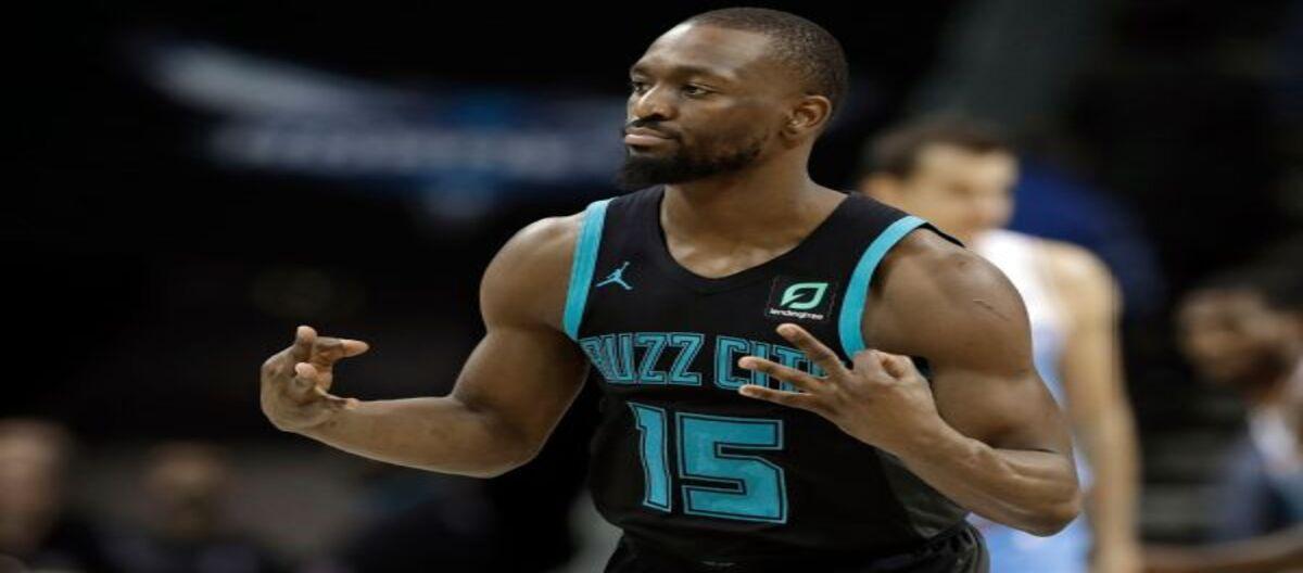 Hornets' all-time top five scorers: Walker leads, Dell Curry is second.