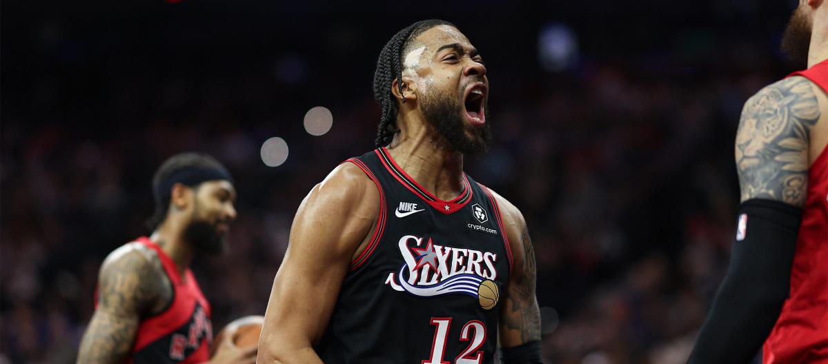 NBA官方：鹈鹕1年290万签下自由前锋特伦登·沃特福德