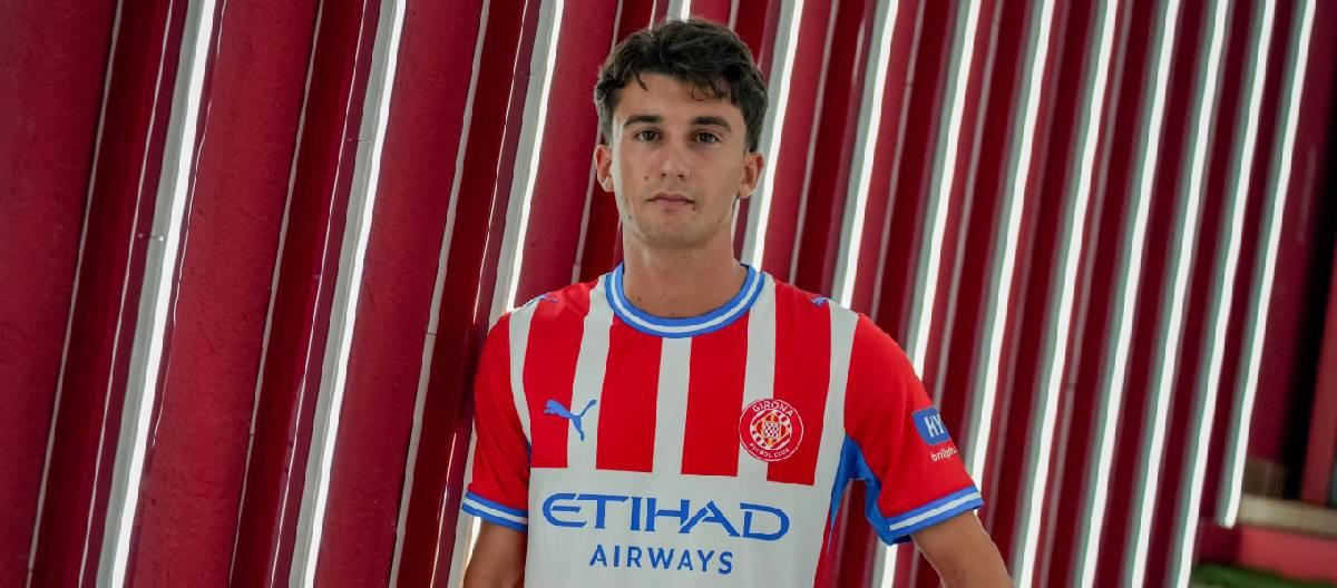 Unai Hernandez: I am grateful for the club's recognition of me, and playing for Girona's first team is my goal.