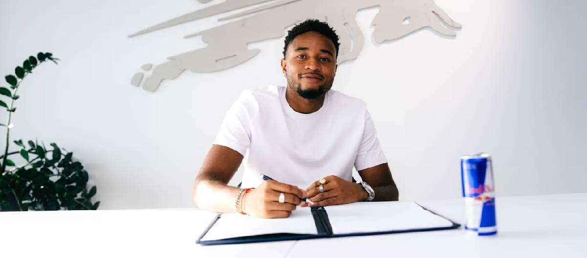 RB Leipzig welcomes back Christoph Nkunku, with both sides reaching a loan agreement.