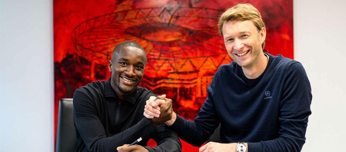 Bayer Leverkusen officially re-signed Al-Ittihad's France international winger Moussa Diaby..