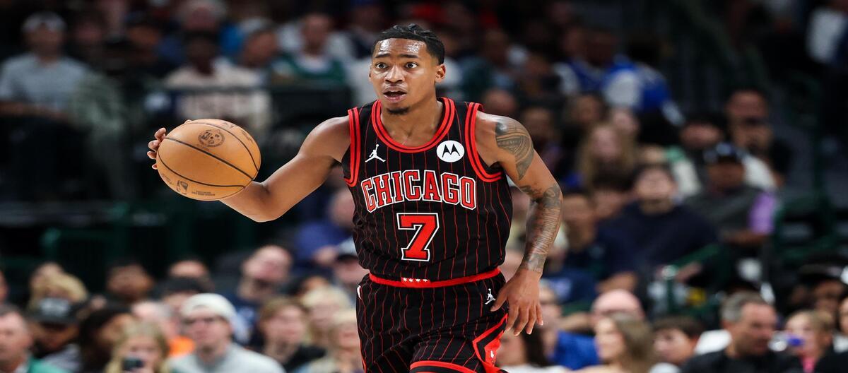 The Hornets waived Rob Dillingham, who became a free agent just one day after joining them.