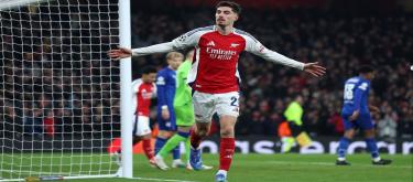 英超焦点战：阿森纳1-0险胜狼队，缩小榜首差距至6分