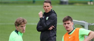 Interim coach Ball hopes to lead Wolfsburg to end the season with good results