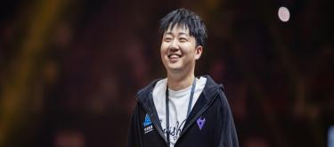RA official: Former rifleman SOMEBODY officially leaves the team from today