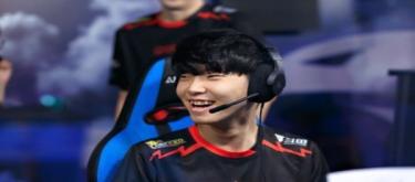 Foxy Chovy fever is back, Chovy's championship commemorative emoticon sparks heated discussion among players
