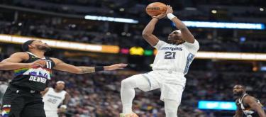 Jokic scored 26 points as the Nuggets defeated the Grizzlies 122-116.