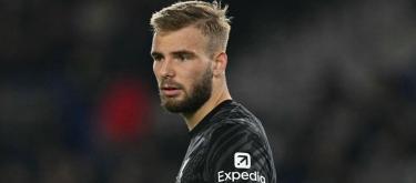 Liverpool confirm Czech international goalkeeper Vítězslav Jaroš has been prematurely ruled out of the rest of the season after suffering a serious knee injury..