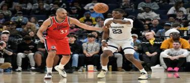 Leonard's 28-point outburst gave the Clippers a narrow 123-120 victory over the Grizzlies.