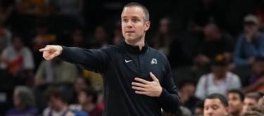 The Suns successfully advanced to the playoffs; Jordan Ott praised the players for showing great resilience.
