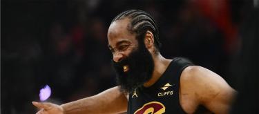 ESPN: Harden is expected to take a pay cut to re-sign with the Cavaliers this summer and remain with them next season.