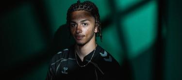 Werder Bremen announced the signing of Le Havre's young striker Kenny Quetant..