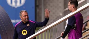 Flick calls on Barcelona to approach the derby match against Real Madrid with the same fighting spirit.