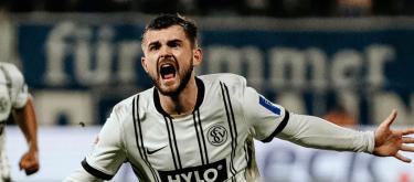 Elversberg triggered the buyout clause of on-loan Hamburg Polish midfielder Łukasz Poręba..
