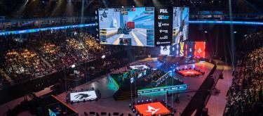 Is the franchise a cancerous growth hindering League of Legends' decline? A journalist's article provides an in-depth analysis, and viewers can relate. (Part Four)