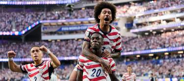 World Cup – Balogun scores twice as the USA easily defeats Paraguay 4-1 to temporarily top the standings.