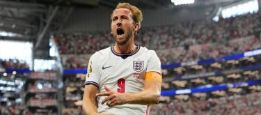 世界杯——凯恩梅开二度，英格兰4-2战胜克罗地亚