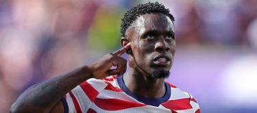 ◤FIFA World Cup in United States, Canada and Mexico◢ Folarin Balogun scored and then sent-off as 10-man United States defeated Bosnia and Herzegovina by 2-0..
